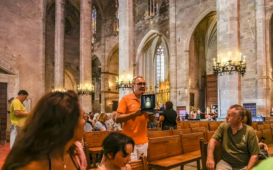 Palma Cathedral & Old Town Guided Tour Image 1