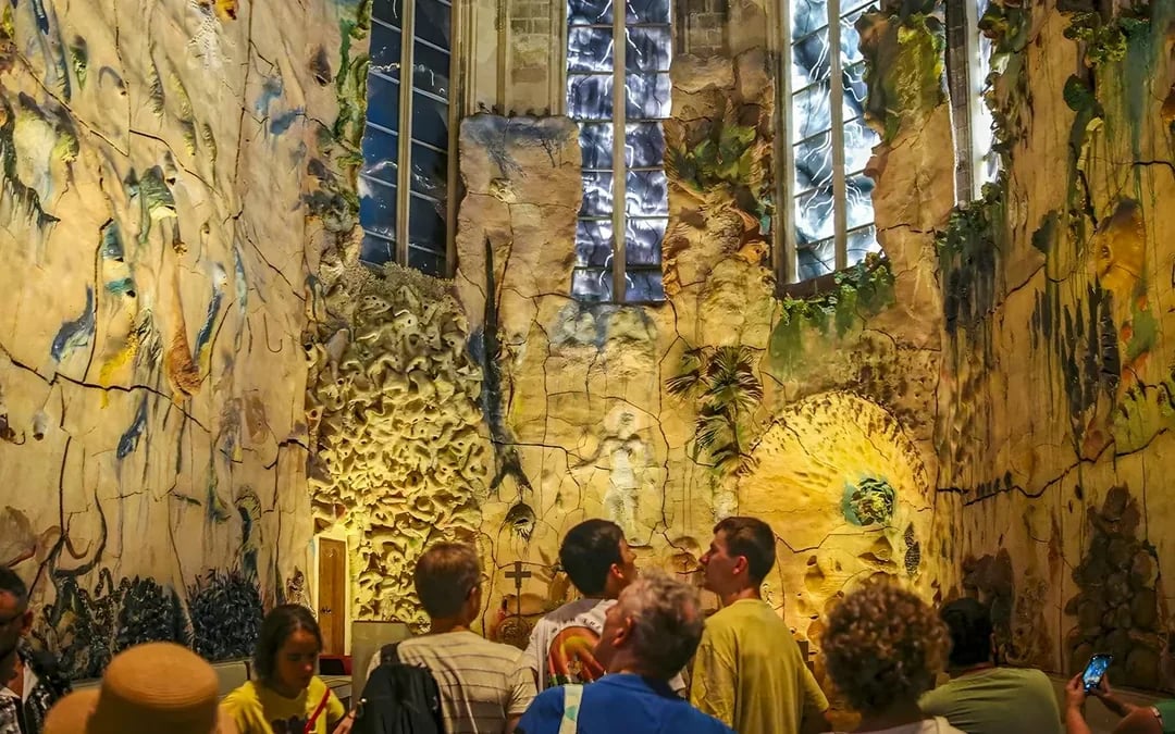 Palma Cathedral & Old Town Guided Tour Image 8