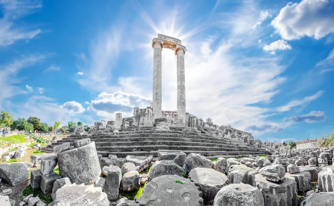 Pamukkale & Hierapolis Full-Day Small-Group Tour with Hotel Transfers Image 9