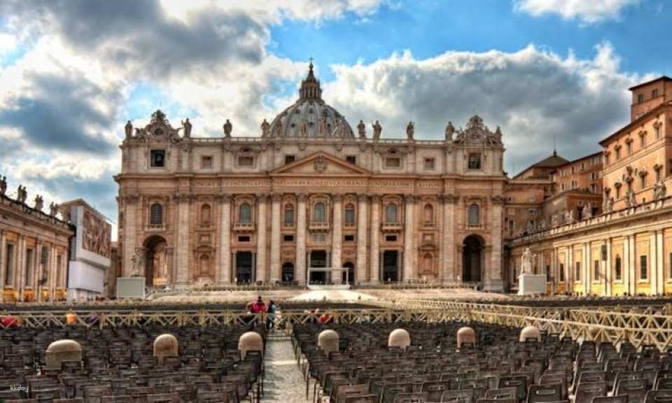 Papal Audience with Pope Leo XIV Vatican blessing tour