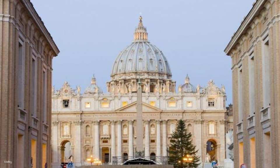 Papal Audience with Pope Leo XIV Vatican blessing tour