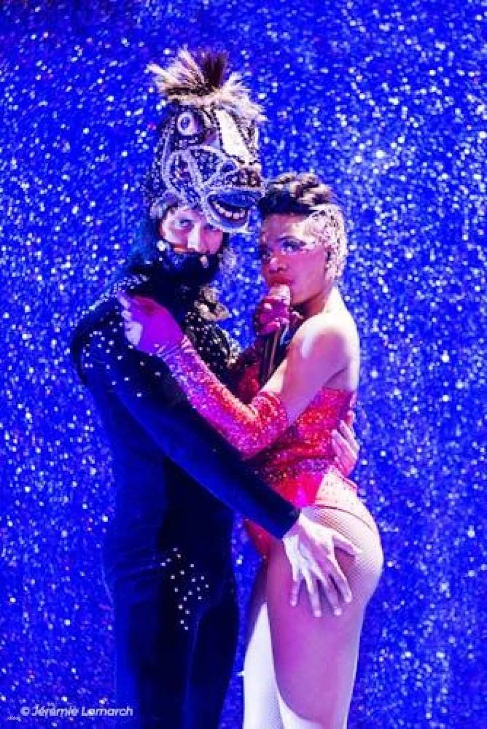 Paradis Latin show with optional dinner
