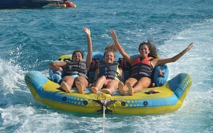 Parasailing, Banana & Quadra boat With Transfer - Sharm El Sheikh Image 3