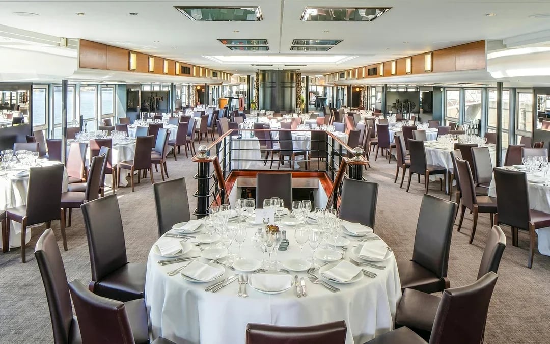 Paris Bastille Day Eve Dinner Cruise, Exclusive Show & Fireworks Image 3