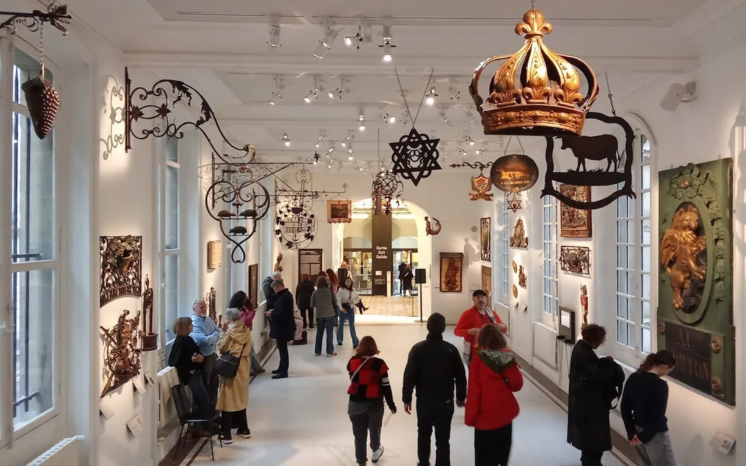 Paris: Carnavalet Museum Guided Tour Image 5