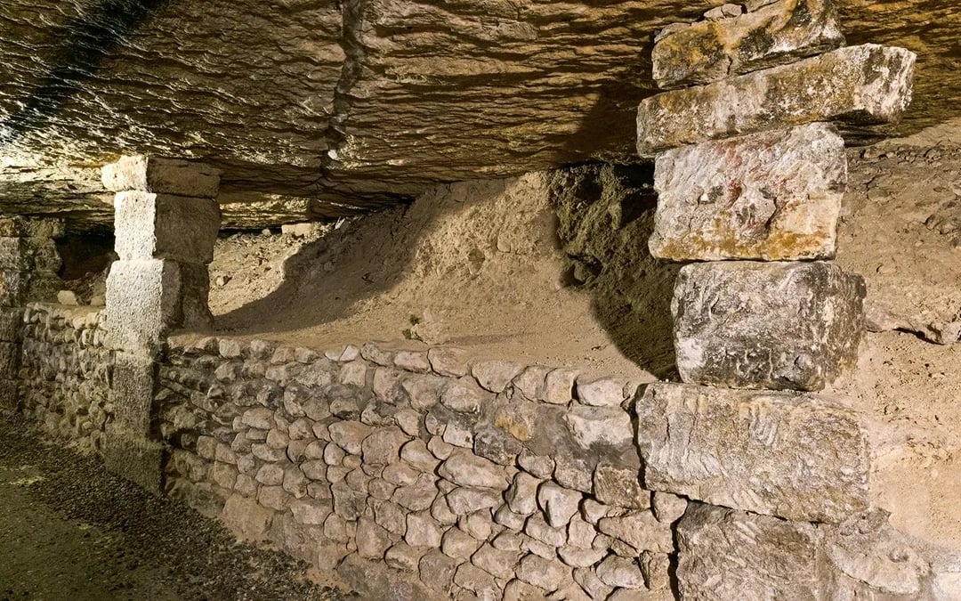 Paris Catacombs Reserved Access Tickets Image 7