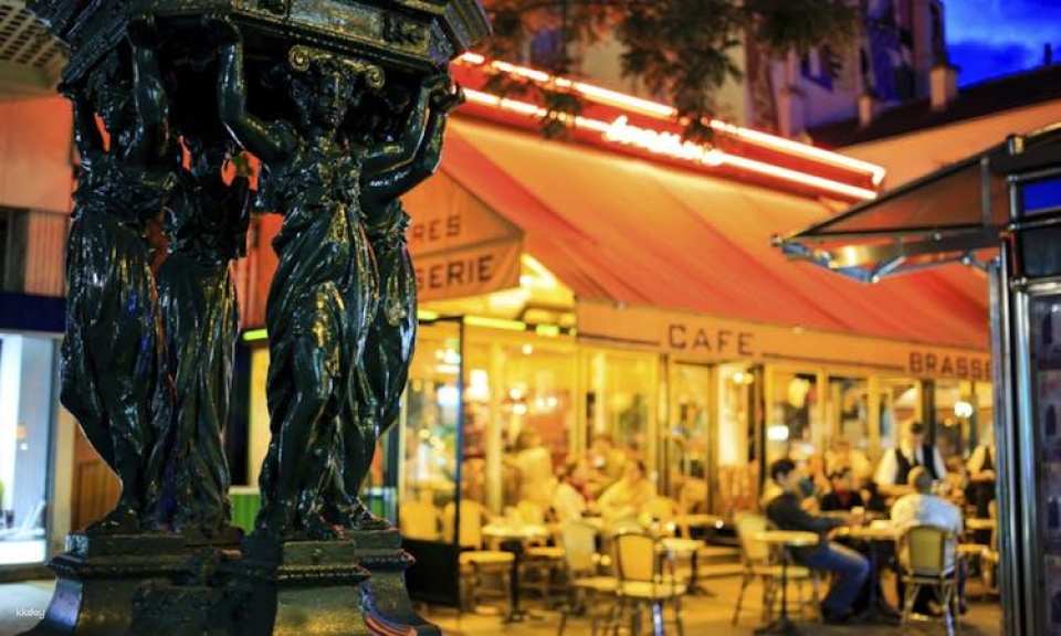 Paris City tour and Moulin Rouge show