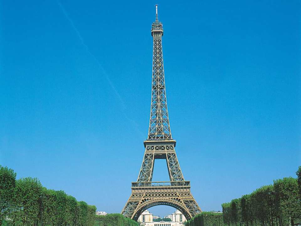 Paris City Tour, Eiffel Tower Lunch with Reserved Access & Seine Cruise | France