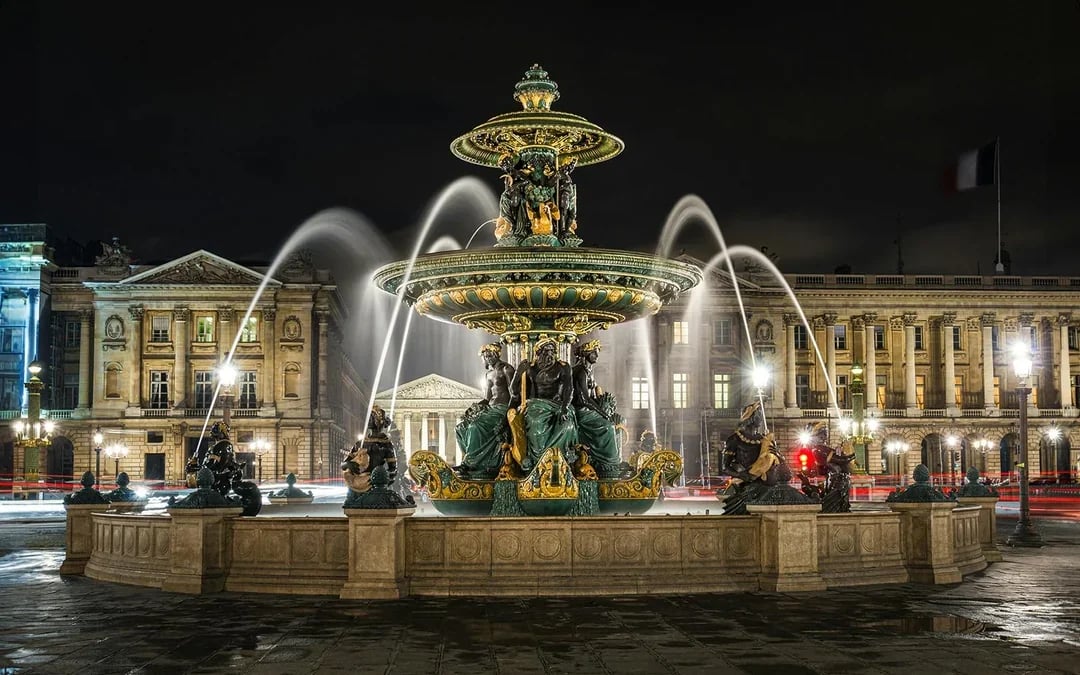 Paris Evening Sightseeing Tour with Eiffel Tower Summit Tickets Image 7