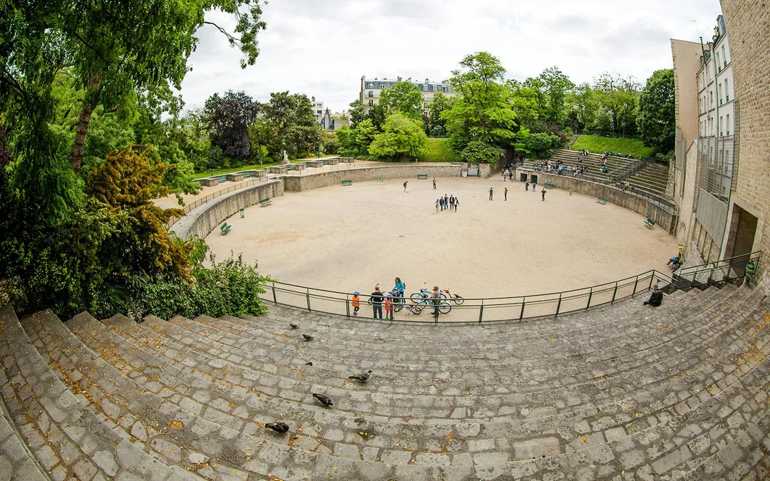 Paris Latin Quarter Walking Tour with Pantheon Entry Image 4