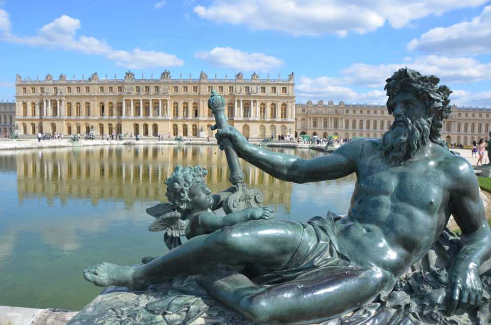 Paris Palace of Versailles Ticket with Tour Guide and Transportation ( Optional )
