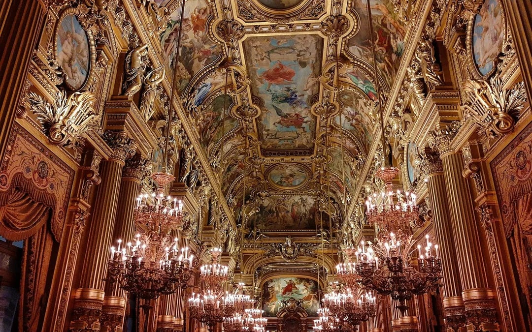 Paris Small-Group Walking Tour: Opéra Garnier & Fragonard Théâtre du Parfum des Capucines Image 2