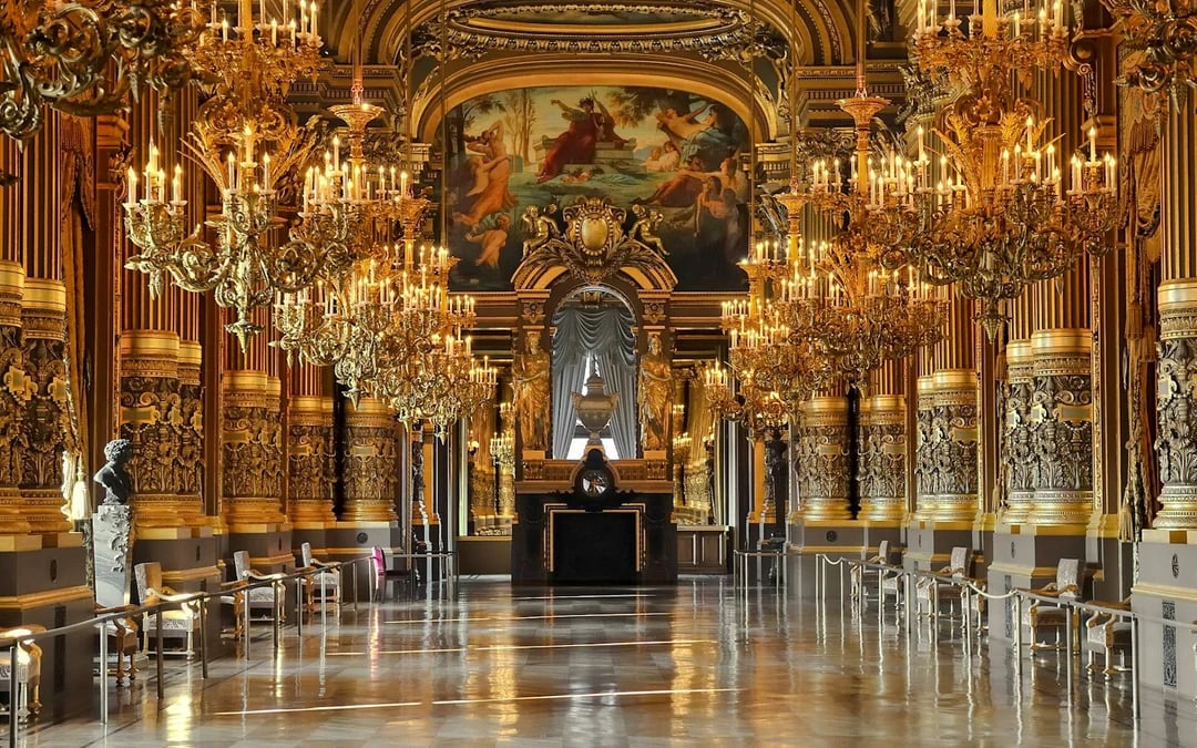 Paris Small-Group Walking Tour: Opéra Garnier & Fragonard Théâtre du Parfum des Capucines Image 3