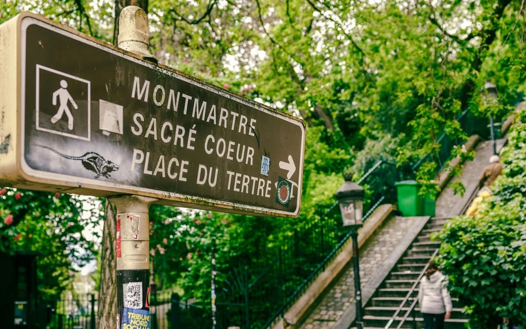 Paris Small-Group Walking Tour with Fragonard Perfume Museum Visit, Chocolate & Champagne Tastings Image 1