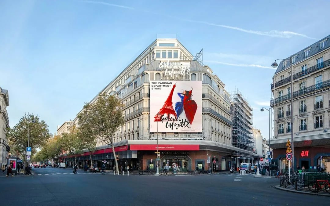 Paris Small-Group Walking Tour with Perfume Visit, Galeries Lafayette Gift Card and Seine River Cruise Image 1