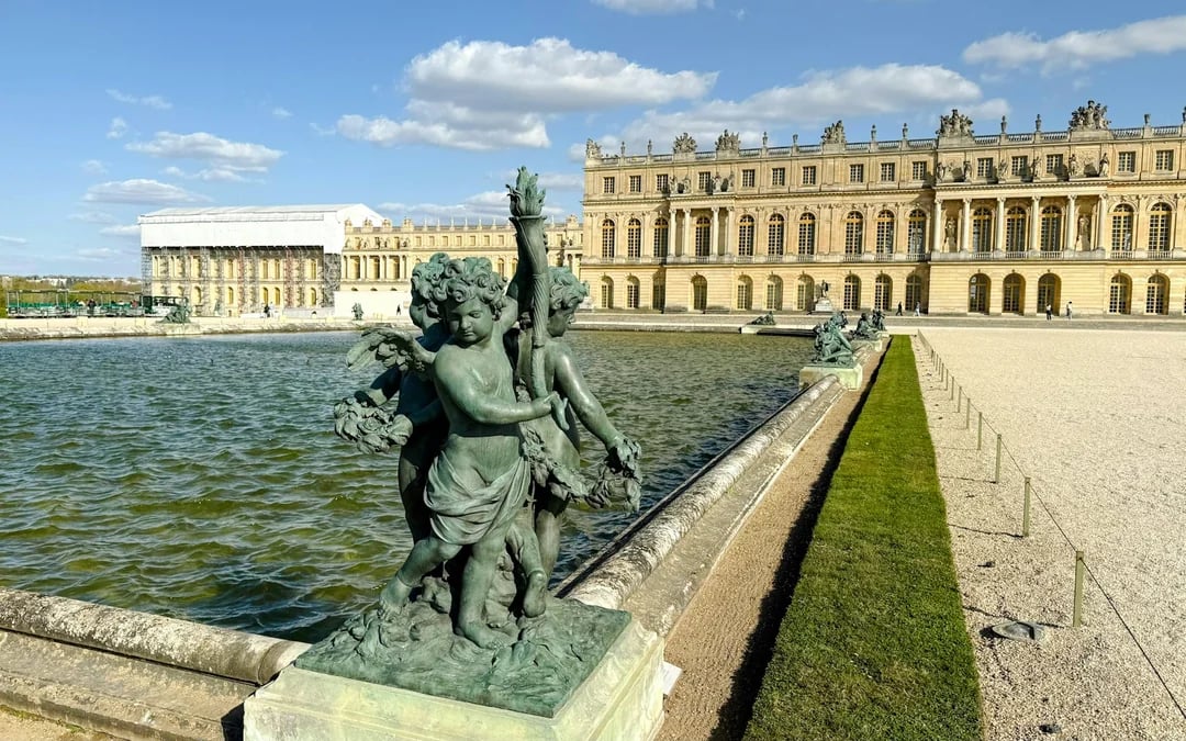 Paris to Versailles Private Transfer Image 9