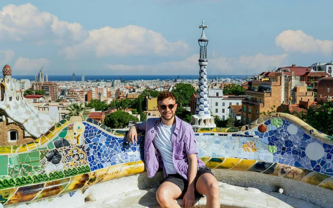 Park Güell Small-Group Guided Tour Image 5