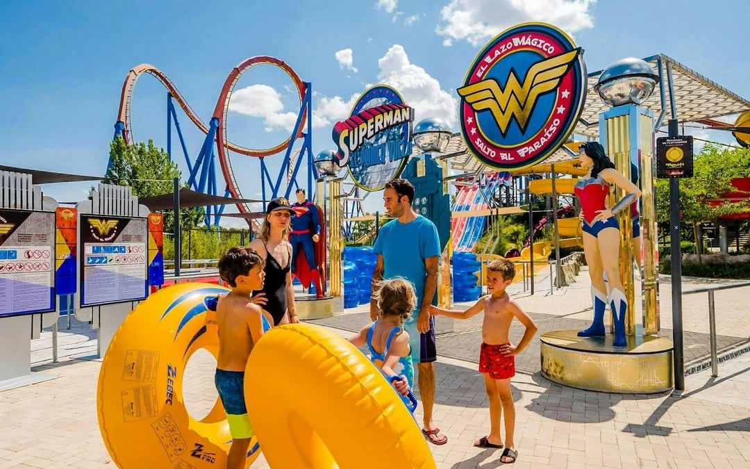 Parque Warner Beach Tickets Image 7