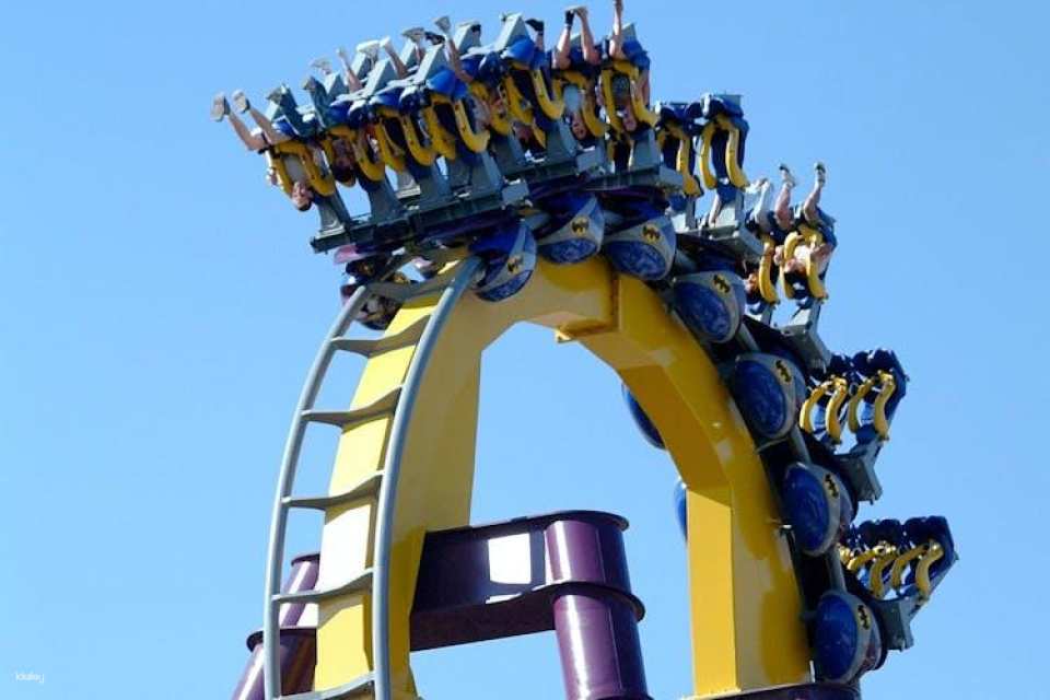 Parque Warner Madrid and Parque Warner Madrid Beach tickets for 1, 2 and 3 days
