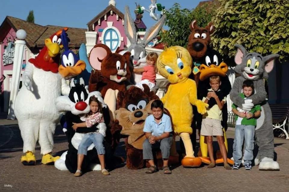 Parque Warner Madrid and Parque Warner Madrid Beach tickets for 1, 2 and 3 days