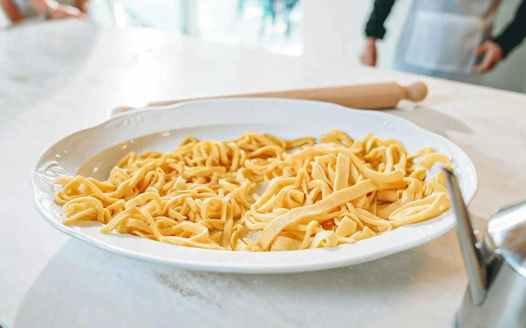 Pasta Cooking Class in Chianti with Food Image 2