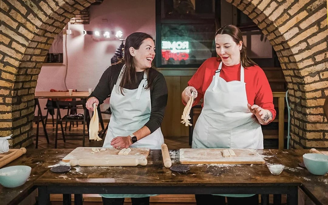Pasta-Making Cooking Class in Rome with Tiramisu or Spritz Image 6