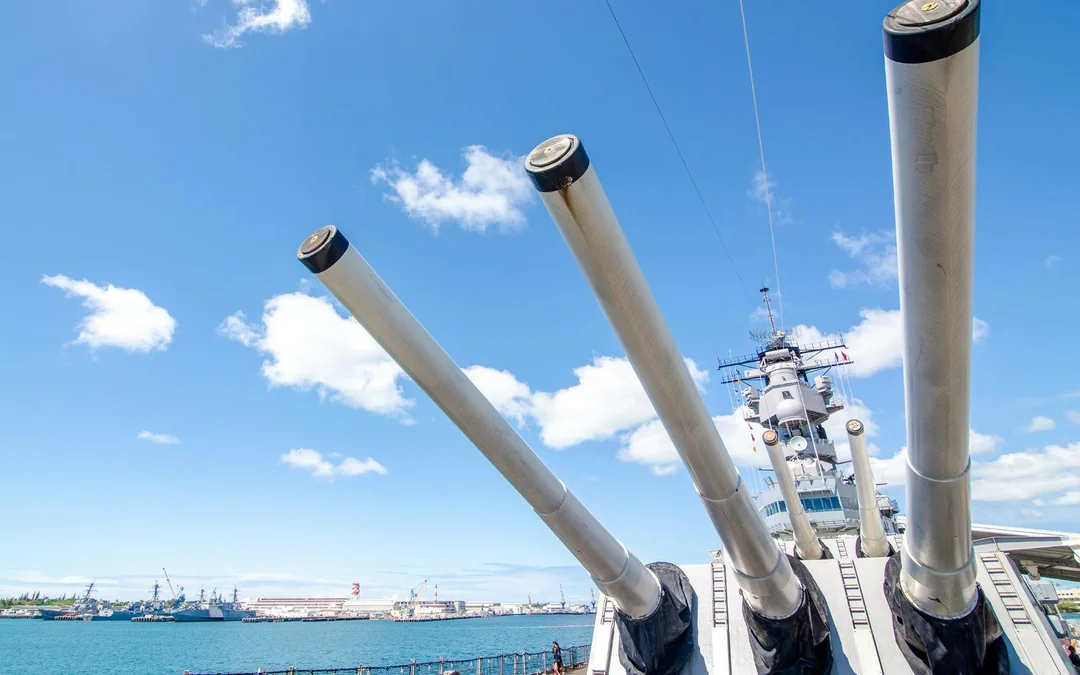 Pearl Harbor, Arizona Memorial, and Battleship Missouri Full-Day Tour Image 8
