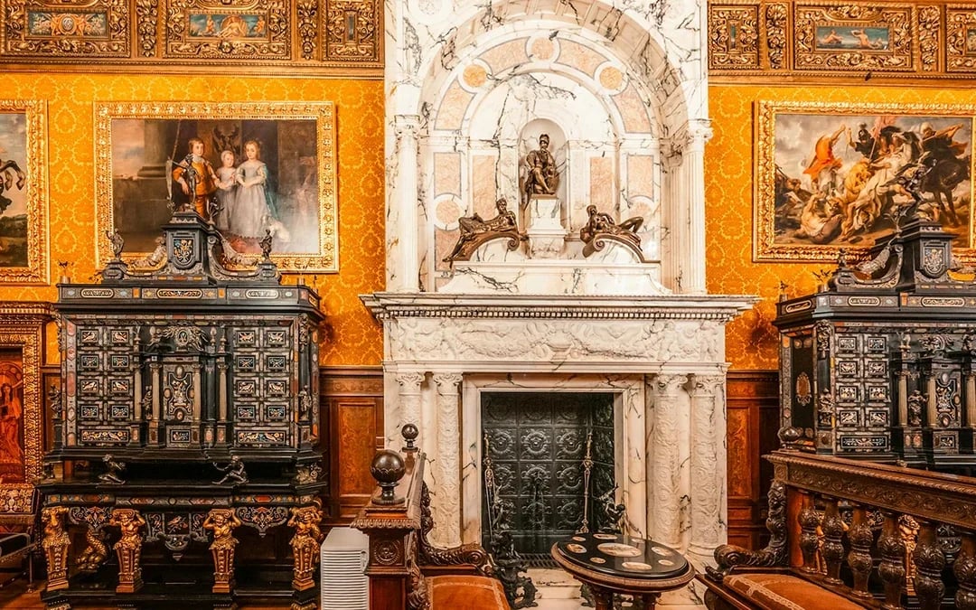 Peles Castle Entry Tickets Image 7