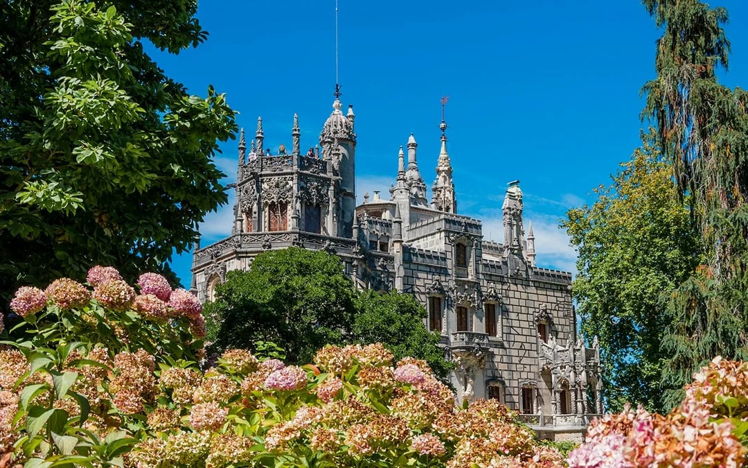 Pena Palace, Quinta da Regaleira, Moorish Castle & Monserrate Palace Guided Tour Image 8