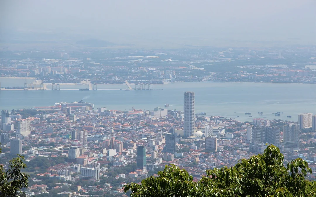 Penang Hill & Kek Lok Si Chinese Temple Half-Day Tour Image 4