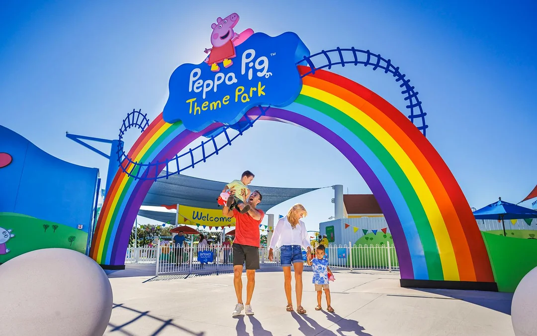 Peppa Pig Theme Park Tickets Image 1
