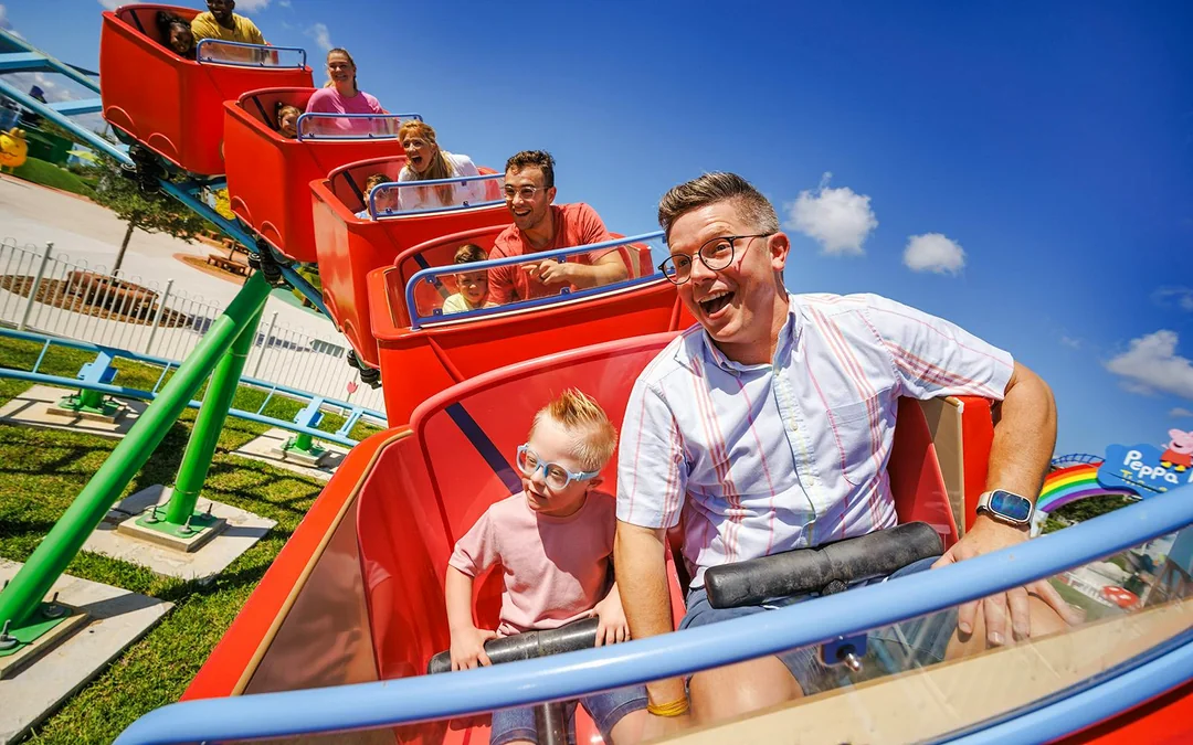 Peppa Pig Theme Park Tickets Image 3