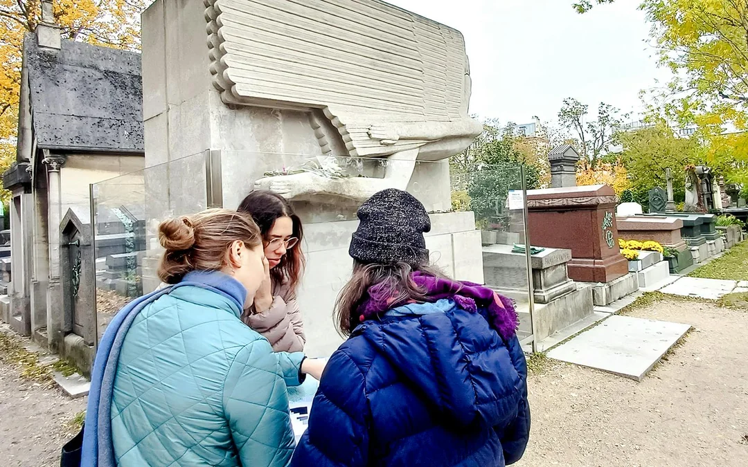 Pere Lachaise Cemetery Escape Game: Who Killed Victor? Image 1