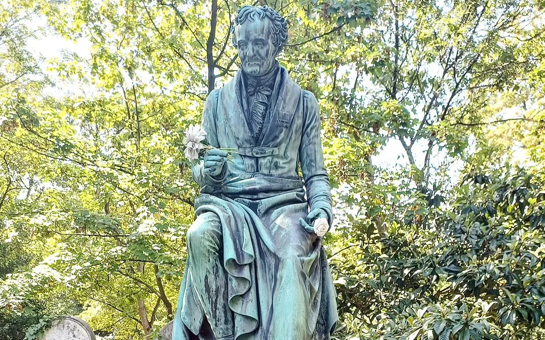 Pere Lachaise Cemetery Escape Game: Who Killed Victor? Image 4