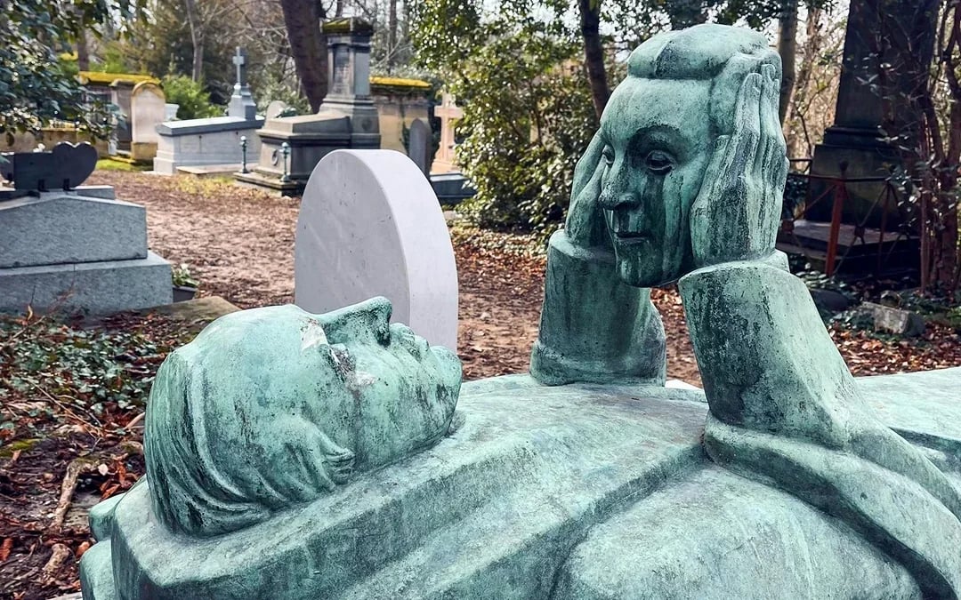 Pere Lachaise Cemetery Escape Game: Who Killed Victor? Image 7