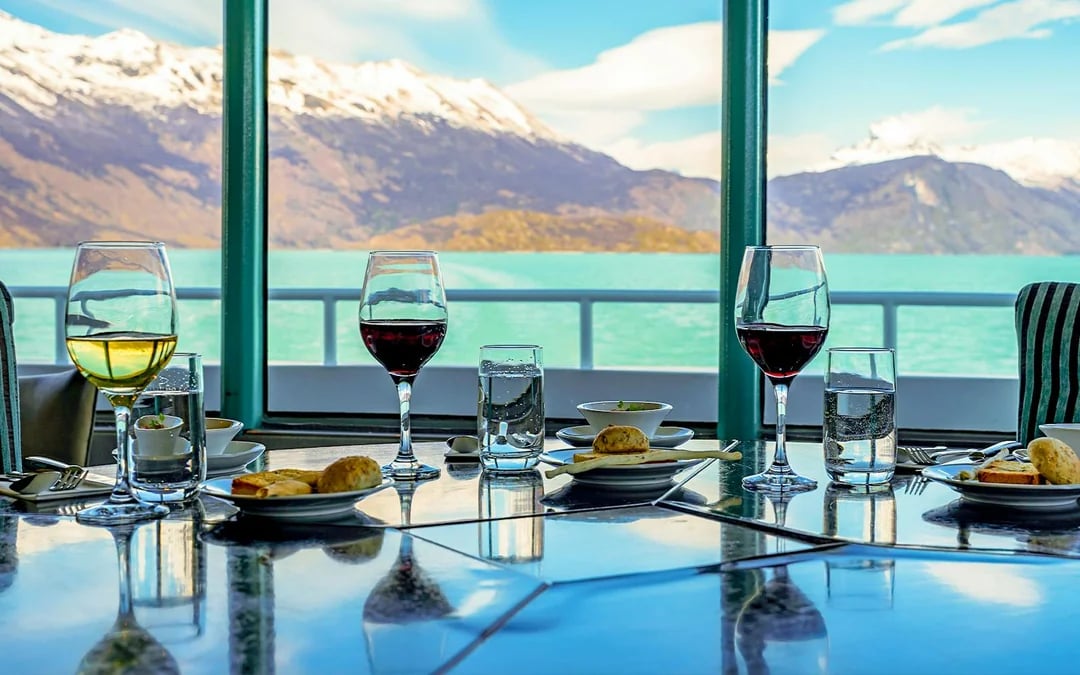Perito Moreno, Spegazzini & Upsala Glaciers Full-Day Premium Cruise Image 1