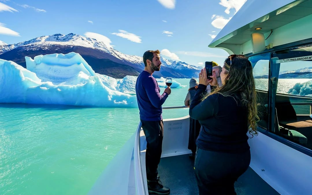 Perito Moreno, Spegazzini & Upsala Glaciers Full-Day Premium Cruise Image 3