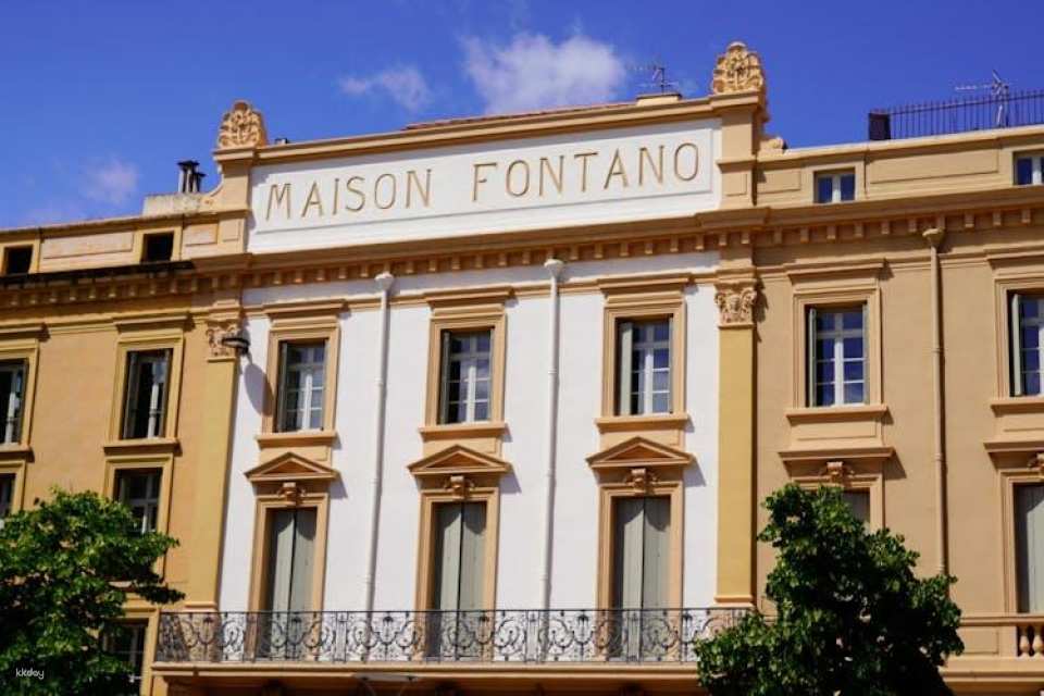 Perpignan city highlights walking tour with a local guide