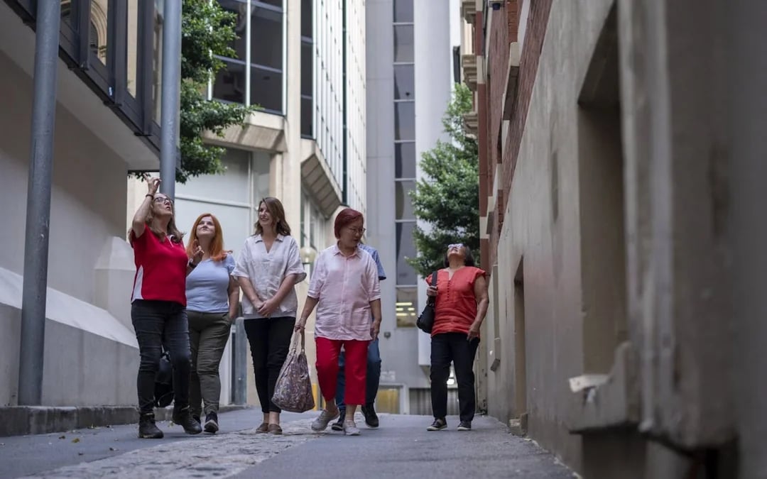 Perth Laneways, Street Art & History Walking Tour Image 10