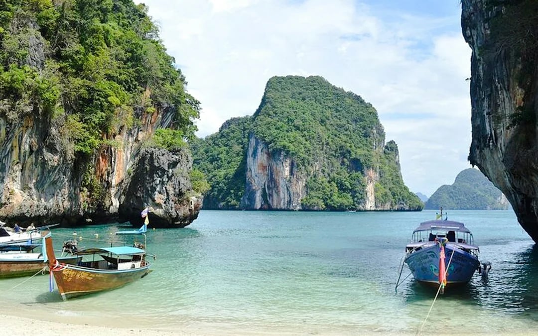 Phi Phi Islands Small-Group Long-Tail Boat Snorkeling Tour From Koh Phi Phi Without National Park Fee Image 7