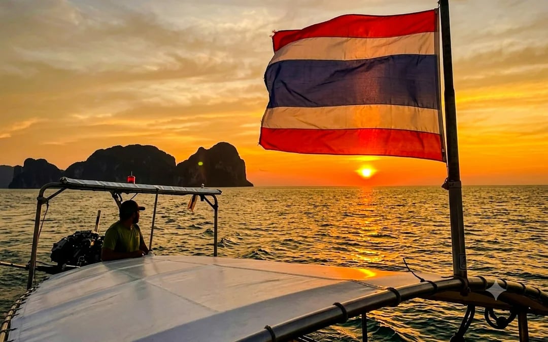 Phi Phi Islands Small-Group Long-Tail Boat Snorkeling Tour From Koh Phi Phi Without National Park Fee Image 10
