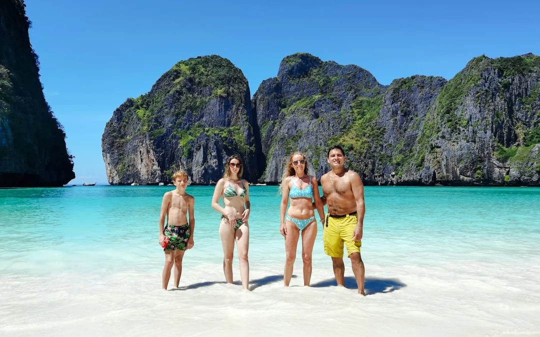 Phi Phi Islands Speedboat Tour: Maya Bay, Pileh Lagoon & Snorkeling Image 11