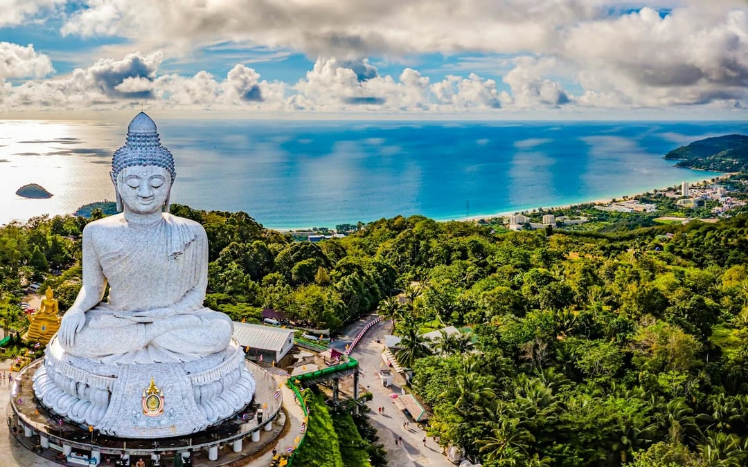 Phuket City Tour with Buffet Lunch: Big Buddha, Old Town & Sunday Market Image 3