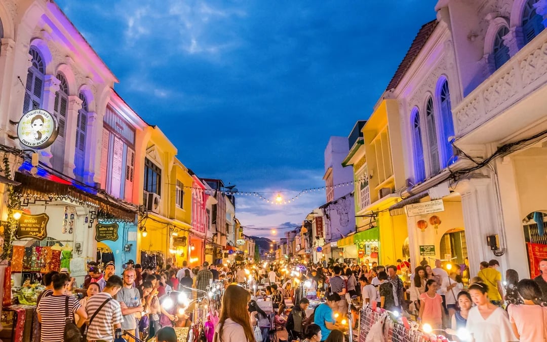 Phuket City Tour with Buffet Lunch: Big Buddha, Old Town & Sunday Market Image 6