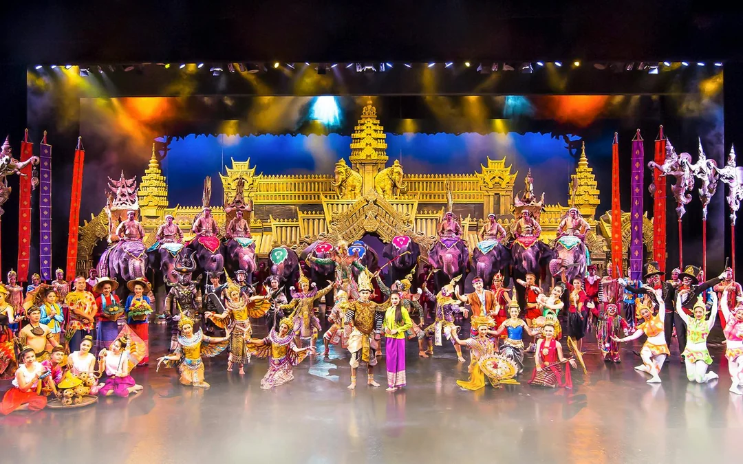 Phuket Fantasea Group Saver Tickets: Group of 3 & More Image 4