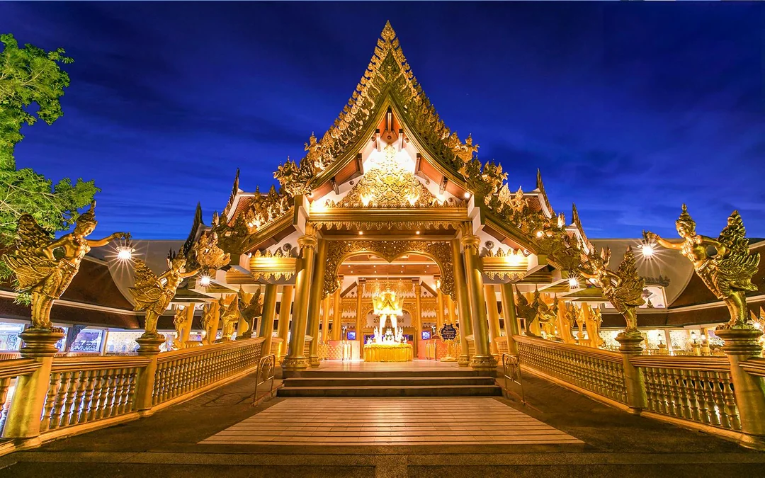 Phuket Fantasea Tickets with Round-Trip Shared Transfers & Optional Dinner Image 6