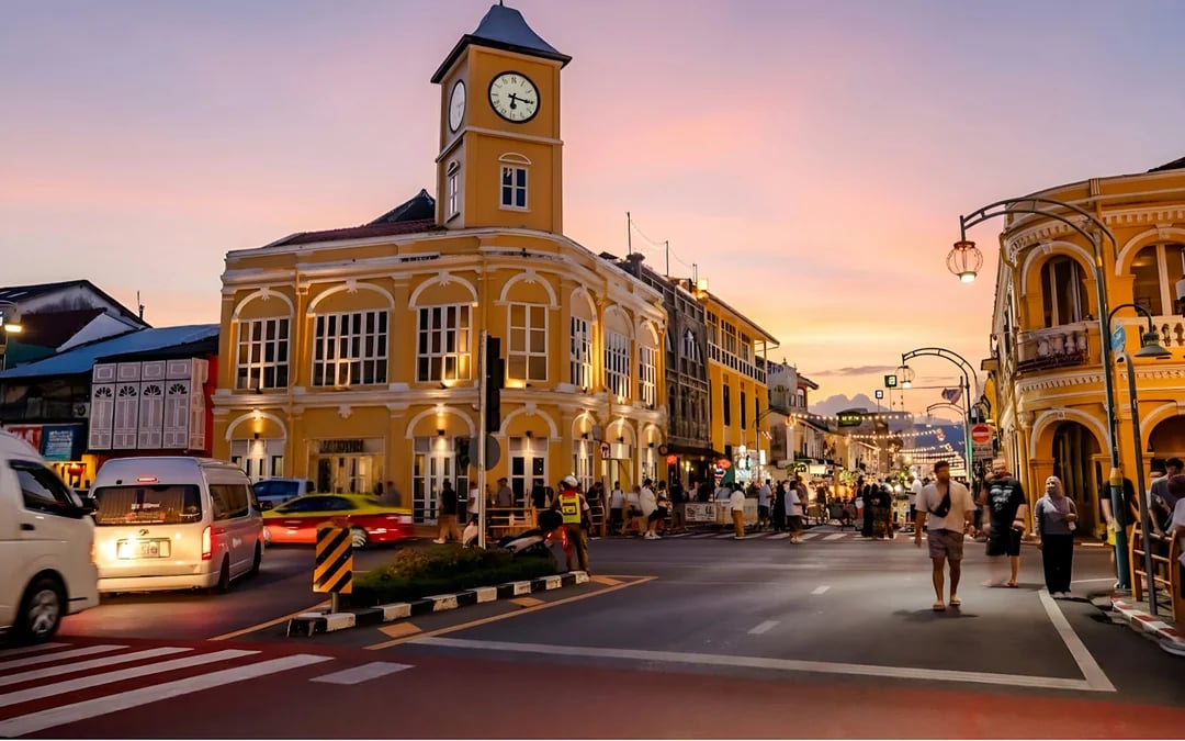 Phuket Guided City Tour with Hotel Transfers Image 1