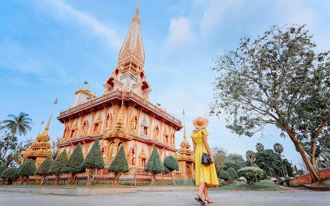Phuket Guided City Tour with Transfers: Big Buddha, Old Town & Wat Chalong Image 2