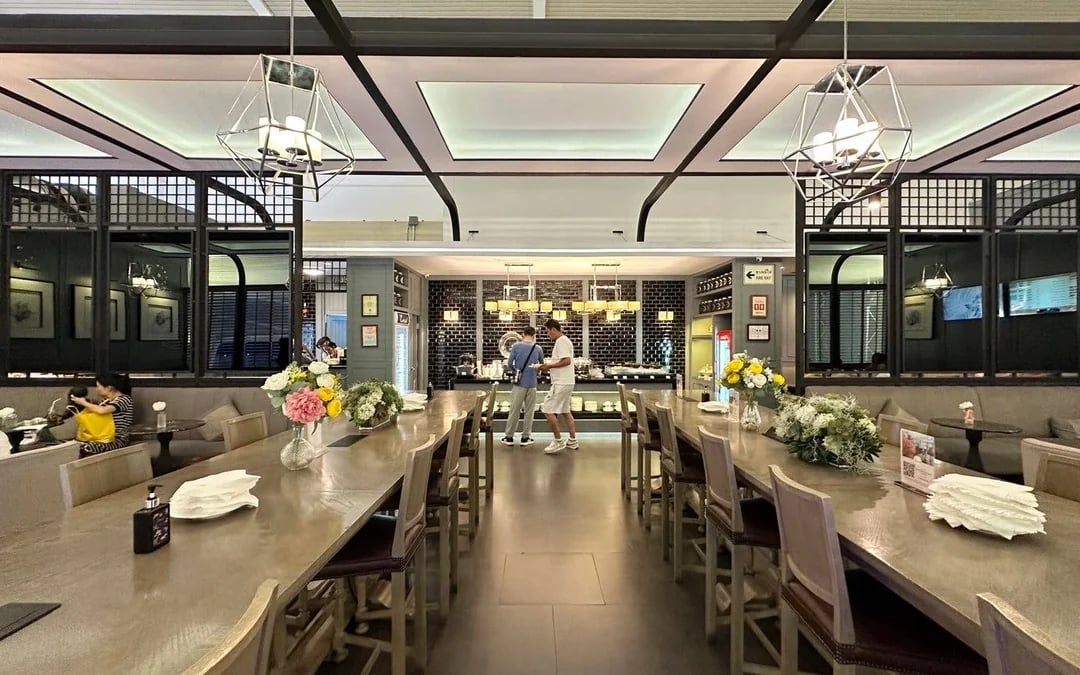Phuket International Airport: Coral International Lounge Image 6