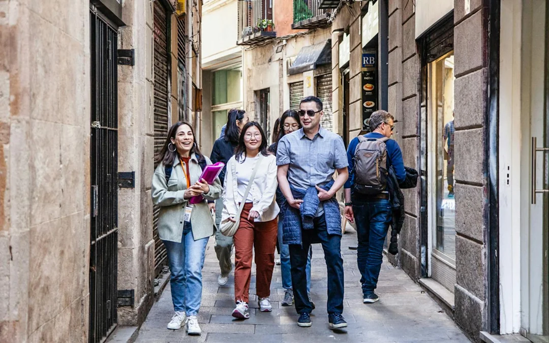 Picasso in Barcelona Tour With Museum Entry + Wine and Tasting Upgrade Image 4